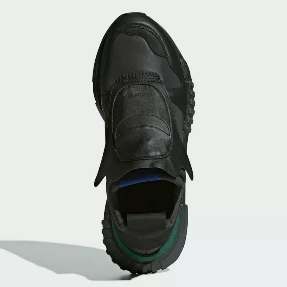 NWOB Adidas Men’s Size 9.5 Futurepacer Boost Shoes - Picture 4 of 8